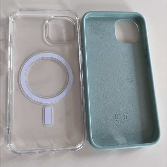 iPhone 13 cases - Picture 1 of 2